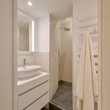 Charming Brand New With Mezzanine - Odeon * Париж