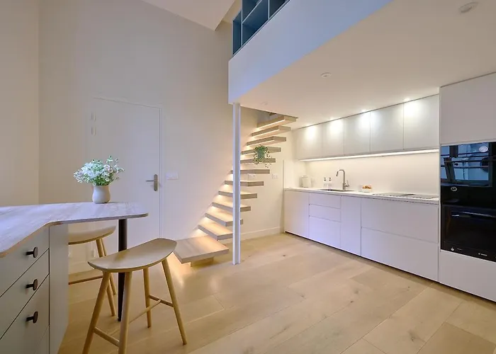 Charming Brand New With Mezzanine - Odeon * Париж