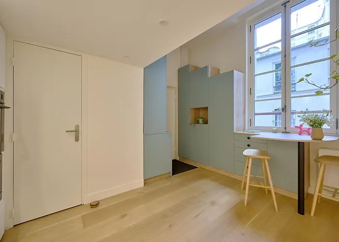 Charming Brand New With Mezzanine - Odeon Appartement